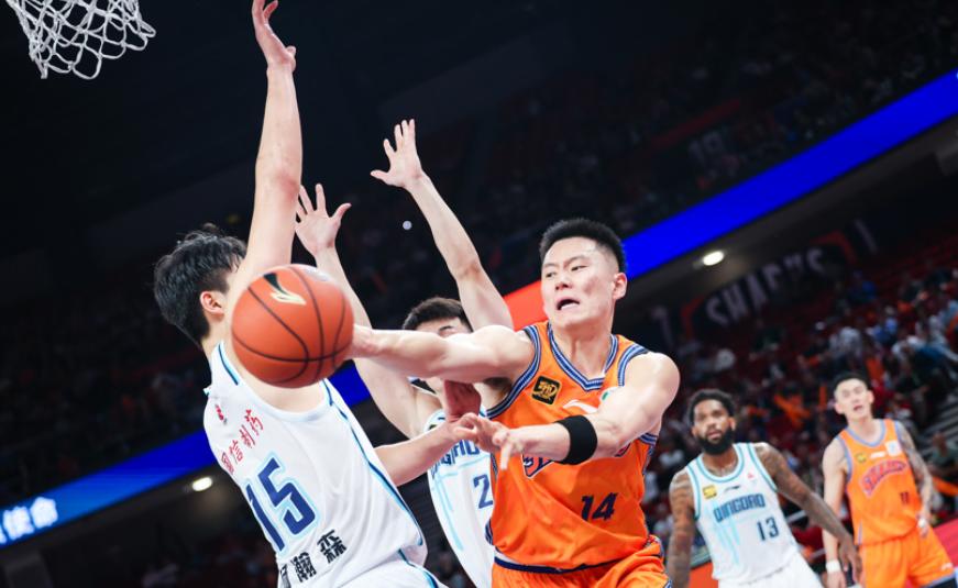 爱游戏体育-NBA季后赛倒计时，上海久事转会期扳平良机，细节引发关注，媒体盛赞，控场能力受关注的简单介绍