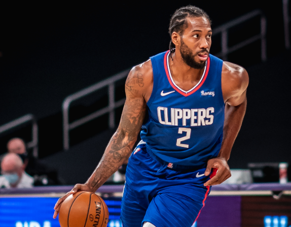 爱游戏体育-关于孟菲斯灰熊训练开放日;赛后篮板制胜引欢呼;国王杯在即;球队文化再被提及的信息