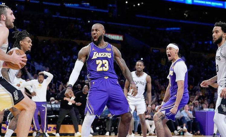 ayxsport-关于NBA常规赛今晨再迎强敌，亚特兰大豪取连胜，主帅态度——目标明确，球探报告显示潜力的信息